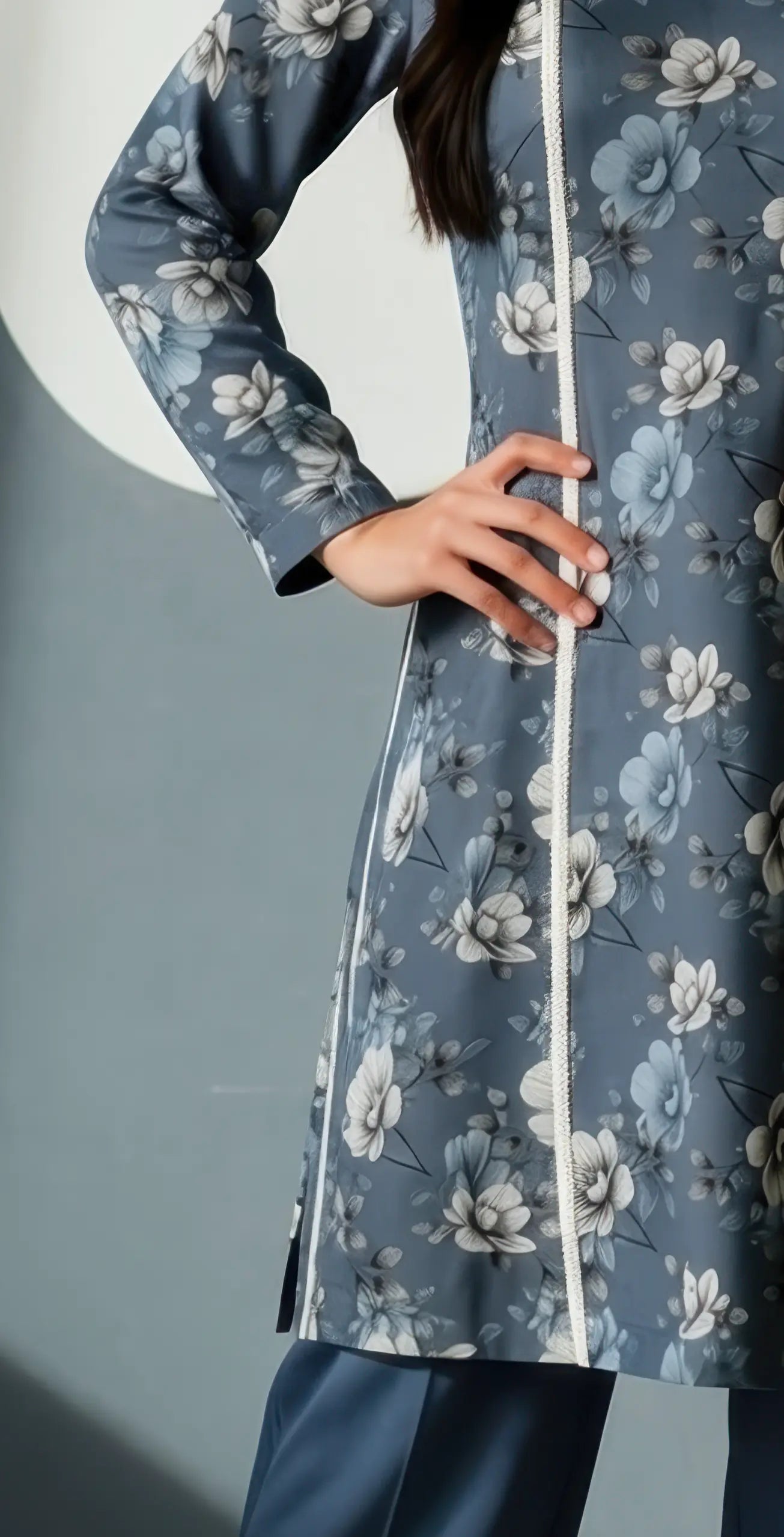 Sufaid Digital Lawn - Stitched 2 pc