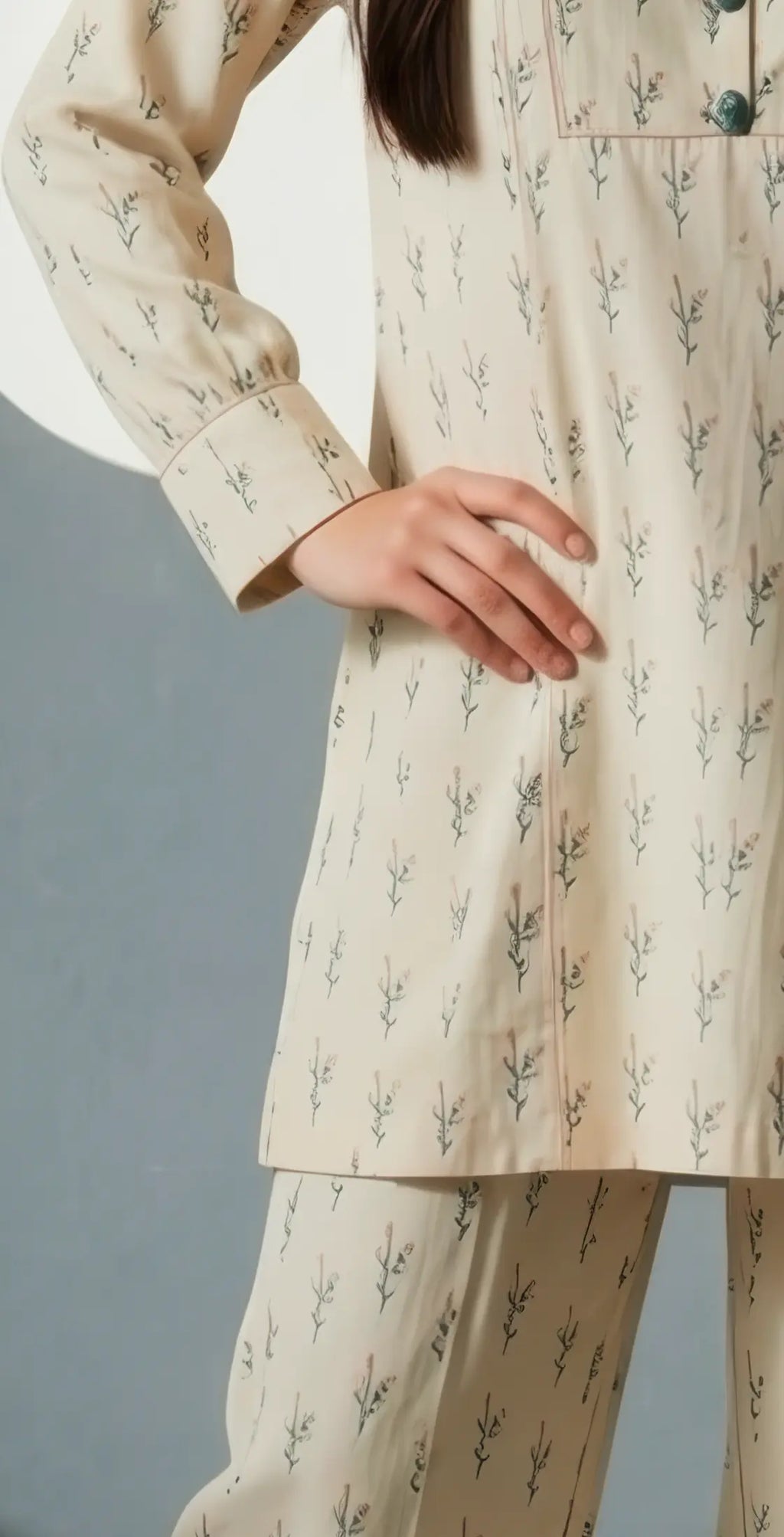 Sufaid Digital Lawn - Stitched 2 pc
