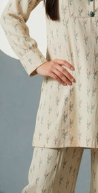 Sufaid Digital Lawn - Stitched 2 pc
